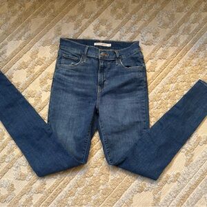 Levi’s Skinny Jeans